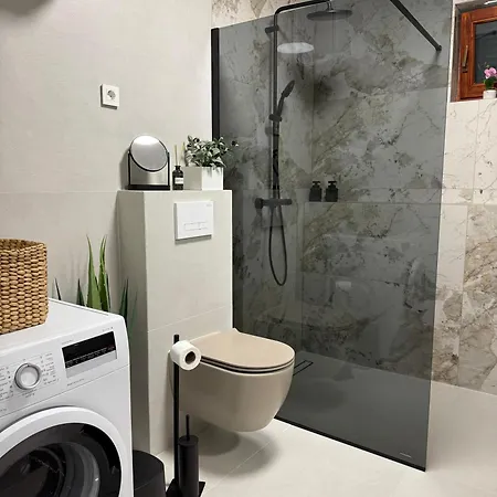 Vida, - Bazen I Jacuzzi Villa Medulin