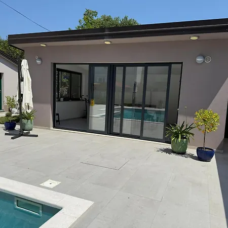 Vida, - Bazen I Jacuzzi *