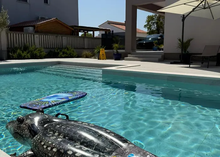 Vida, - Bazen I Jacuzzi * Medulin